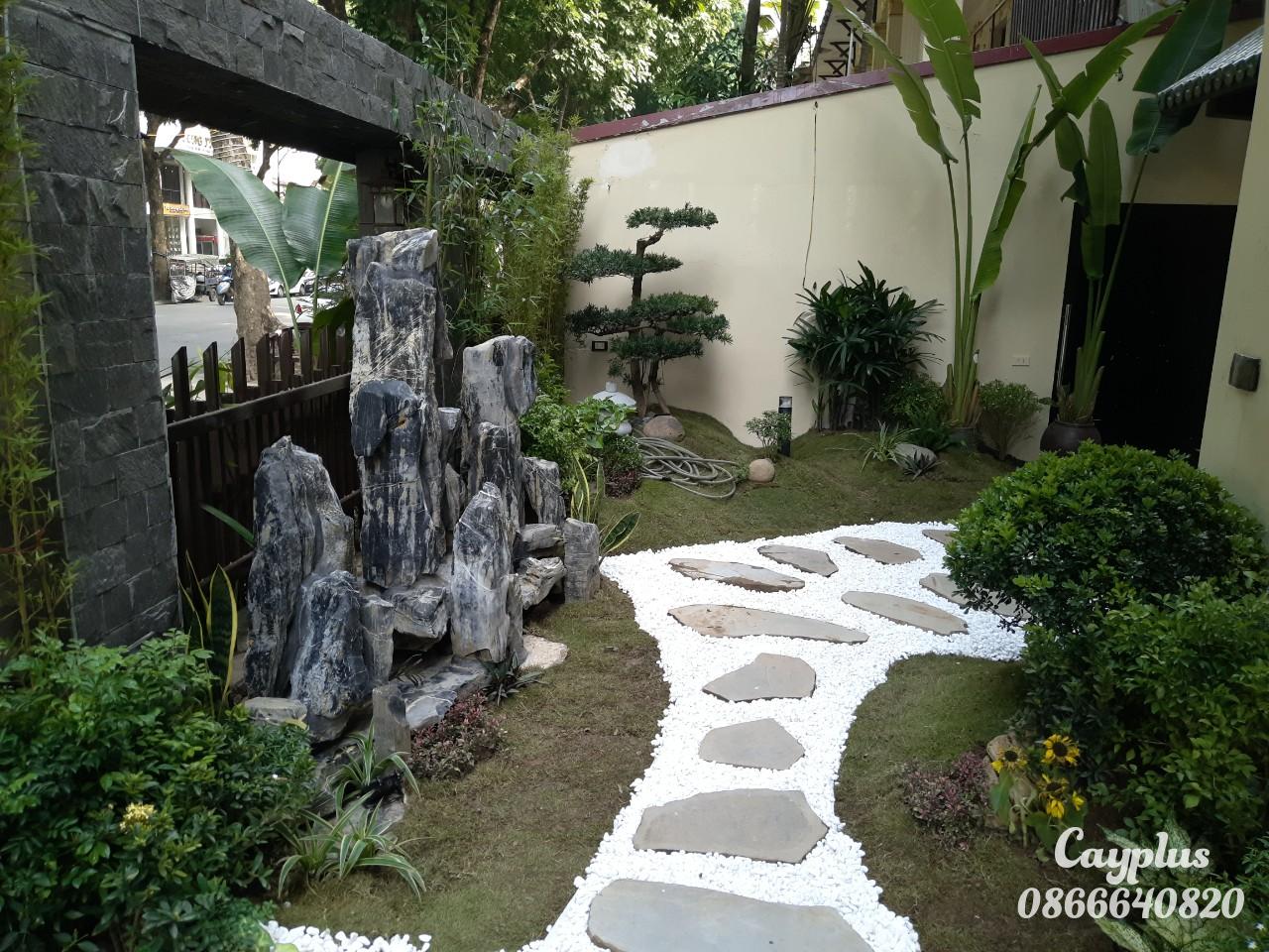 Tiểu cảnh sân vườn anh Huy tại nhà hàng Nhật Bản, 15 Trần Hưng Đạo