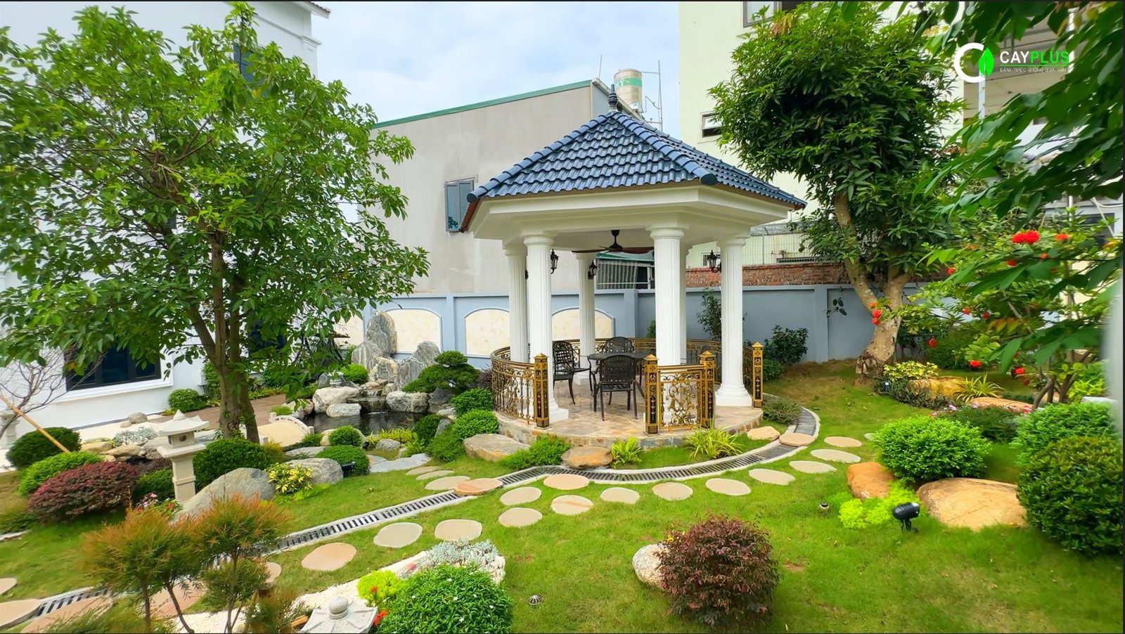 Thi công biệt thự sân vườn hồ cá koi